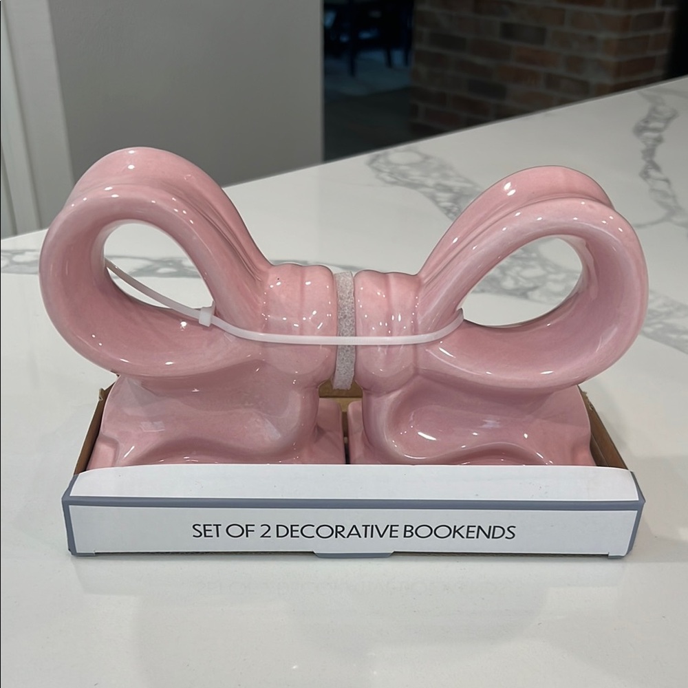 🎀Pink Bow Bookends🎀 - Picture 3 of 12
